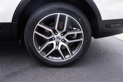 2018 Ford Explorer Sport - Photo 27 - Pasadena, CA 91107