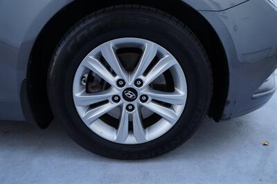 2013 Hyundai SONATA GLS   - Photo 17 - Pasadena, CA 91107