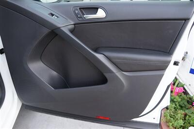 2016 Volkswagen Tiguan 2.0T SE   - Photo 17 - Pasadena, CA 91107