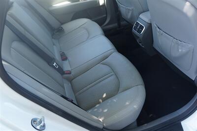 2016 Kia Optima EX   - Photo 9 - Pasadena, CA 91107