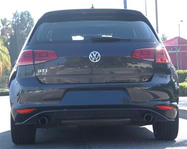 2015 Volkswagen Golf GTI SE - Photo 5 - Pasadena, CA 91107