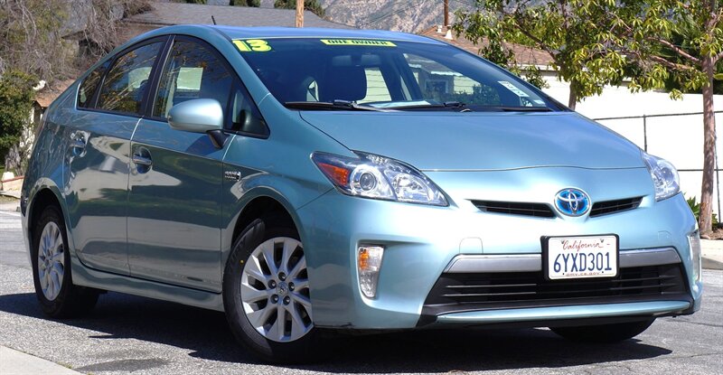 2013 Toyota Prius Plug-In Base