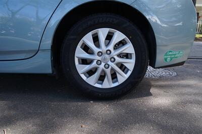 2013 Toyota Prius Plug-in Hybrid - Photo 21 - Pasadena, CA 91107