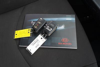 2013 Kia Soul +   - Photo 18 - Pasadena, CA 91107