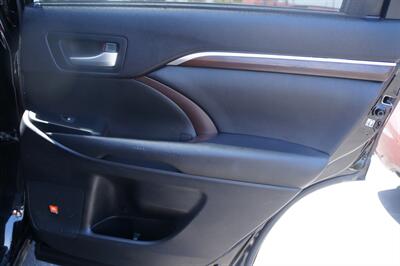 2014 Toyota Highlander Limited   - Photo 15 - Pasadena, CA 91107
