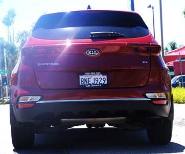 2020 Kia Sportage EX - Photo 5 - Pasadena, CA 91107