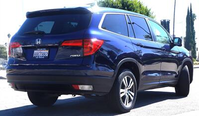 2017 Honda Pilot EX w/Honda Sensing   - Photo 3 - Pasadena, CA 91107