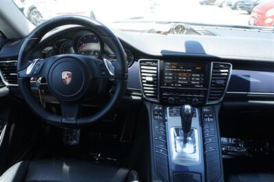 2014 Porsche Panamera   - Photo 9 - Pasadena, CA 91107