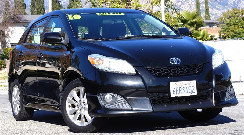 2010 Toyota Matrix Base