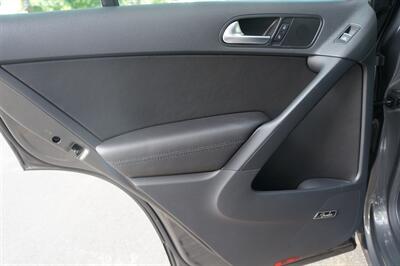 2014 Volkswagen Tiguan SEL   - Photo 20 - Pasadena, CA 91107