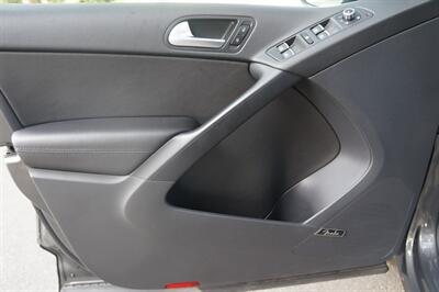 2014 Volkswagen Tiguan SEL   - Photo 19 - Pasadena, CA 91107