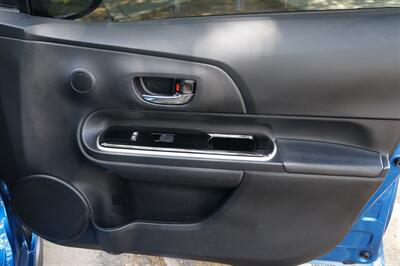2018 Toyota Prius c TWO   - Photo 15 - Pasadena, CA 91107