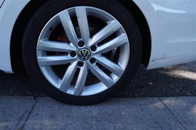 2012 Volkswagen Jetta GLI   - Photo 17 - Pasadena, CA 91107