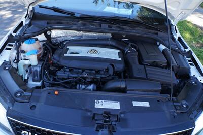 2012 Volkswagen Jetta GLI   - Photo 10 - Pasadena, CA 91107