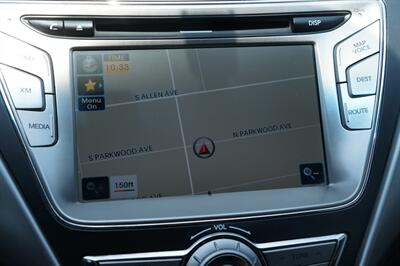 2013 Hyundai ELANTRA Limited - Photo 12 - Pasadena, CA 91107