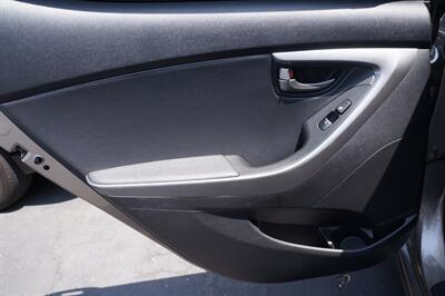 2013 Hyundai ELANTRA Limited - Photo 15 - Pasadena, CA 91107