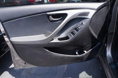 2013 Hyundai ELANTRA Limited - Photo 6 - Pasadena, CA 91107