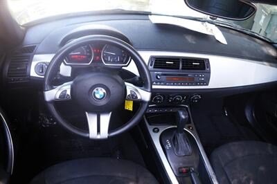 2005 BMW Z4 2.5i - Photo 12 - Pasadena, CA 91107