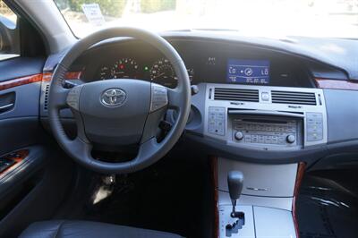 2006 Toyota Avalon XLS   - Photo 12 - Pasadena, CA 91107