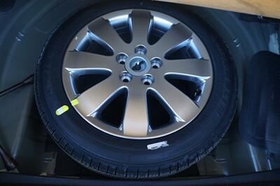 2006 Toyota Avalon XLS   - Photo 24 - Pasadena, CA 91107