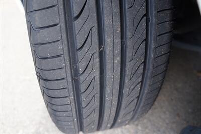 2013 Toyota Prius Three   - Photo 19 - Pasadena, CA 91107