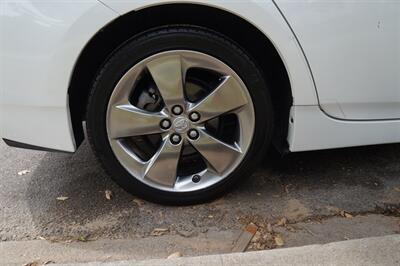 2013 Toyota Prius Three   - Photo 16 - Pasadena, CA 91107