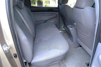 2006 Toyota Tacoma PreRunner V6   - Photo 8 - Pasadena, CA 91107