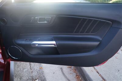 2015 Ford Mustang EcoBoost   - Photo 17 - Pasadena, CA 91107