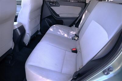 2015 Subaru Forester 2.5i   - Photo 9 - Pasadena, CA 91107