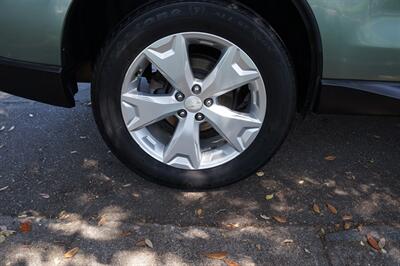 2015 Subaru Forester 2.5i   - Photo 17 - Pasadena, CA 91107