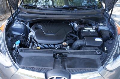 2017 Hyundai VELOSTER Value Edition - Photo 13 - Pasadena, CA 91107