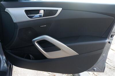 2017 Hyundai VELOSTER Value Edition - Photo 15 - Pasadena, CA 91107