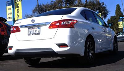 2016 Nissan Sentra S   - Photo 4 - Pasadena, CA 91107