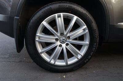 2016 Volkswagen Tiguan 2.0T SE   - Photo 20 - Pasadena, CA 91107