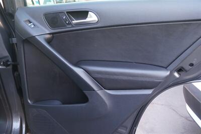 2016 Volkswagen Tiguan 2.0T SE   - Photo 19 - Pasadena, CA 91107