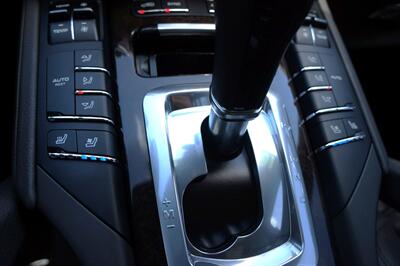 2016 Porsche Cayenne   - Photo 16 - Pasadena, CA 91107
