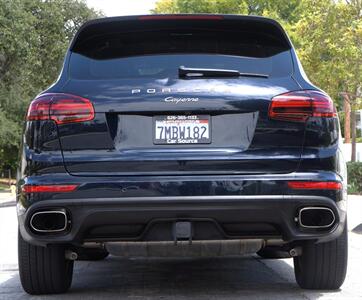 2016 Porsche Cayenne   - Photo 5 - Pasadena, CA 91107