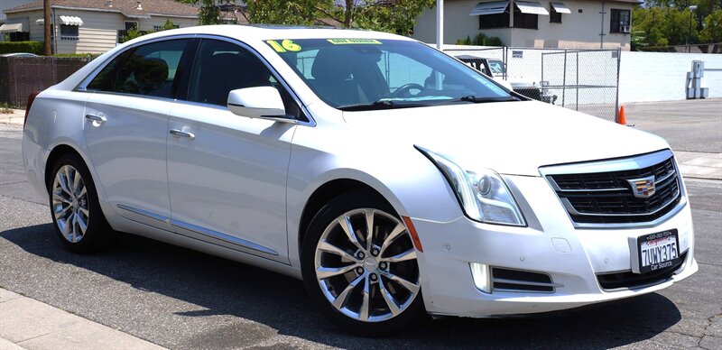 2016 Cadillac XTS Premium - Photo 1 - Pasadena, CA 91107