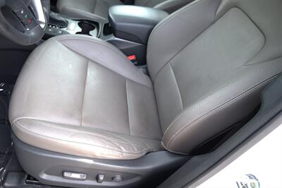 2016 Hyundai SANTA FE SE - Photo 5 - Pasadena, CA 91107