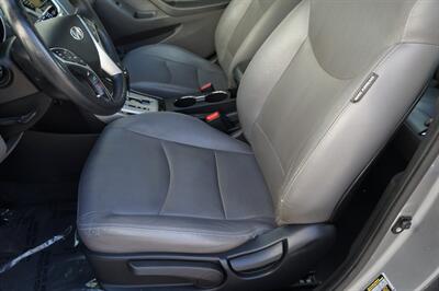 2011 Hyundai ELANTRA Limited   - Photo 6 - Pasadena, CA 91107