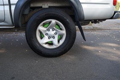 2003 Toyota Tacoma PreRunner V6   - Photo 15 - Pasadena, CA 91107