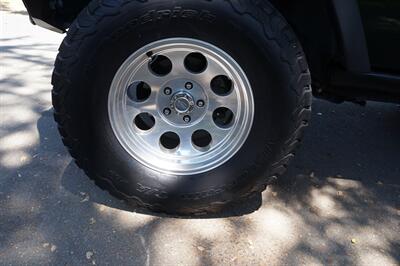 2012 Jeep Wrangler Rubicon   - Photo 21 - Pasadena, CA 91107