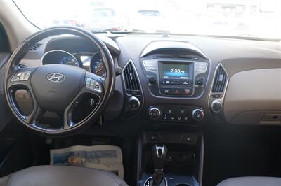 2015 Hyundai TUCSON SE   - Photo 11 - Pasadena, CA 91107