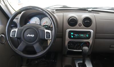 2003 Jeep Liberty Limited   - Photo 8 - Pasadena, CA 91107