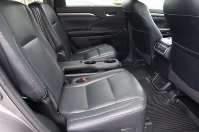 2019 Toyota Highlander Hybrid Limited - Photo 10 - Pasadena, CA 91107