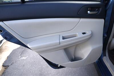 2014 Subaru XV Crosstrek 2.0i Limited - Photo 16 - Pasadena, CA 91107