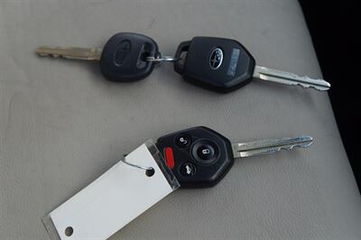 2014 Subaru XV Crosstrek 2.0i Limited - Photo 25 - Pasadena, CA 91107