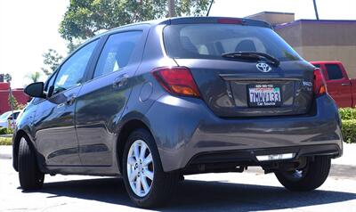 2015 Toyota Yaris 5-Door LE - Photo 3 - Pasadena, CA 91107