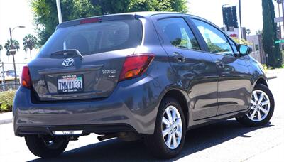 2015 Toyota Yaris 5-Door LE - Photo 4 - Pasadena, CA 91107