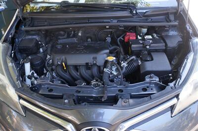 2015 Toyota Yaris 5-Door LE - Photo 12 - Pasadena, CA 91107